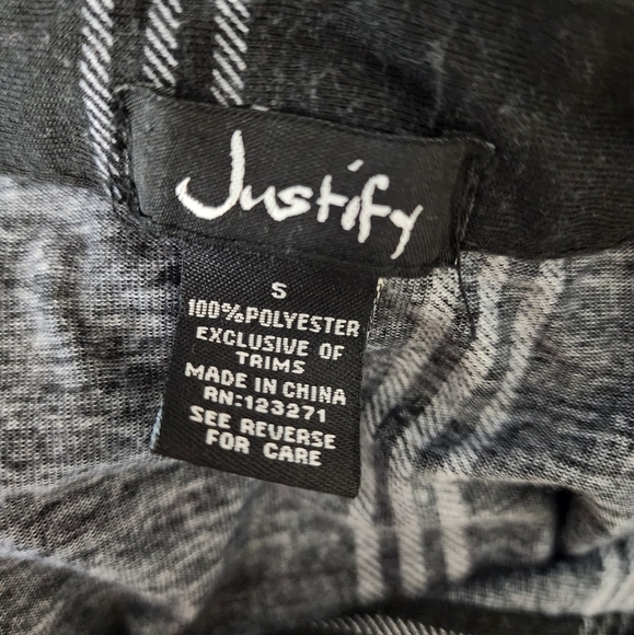 Black/Grey Plaid Button-Up Shirt, Women's S - Picture 5 of 7